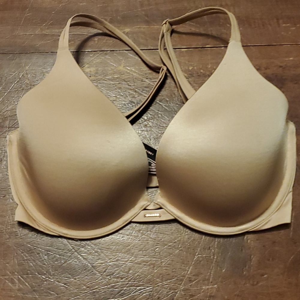 Victoria Secret Lightly lined bra Size 32DDD